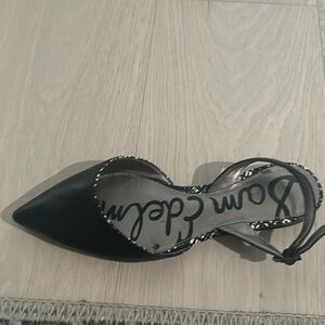 Sam Edelman Black pointed toe sling back flats size 8